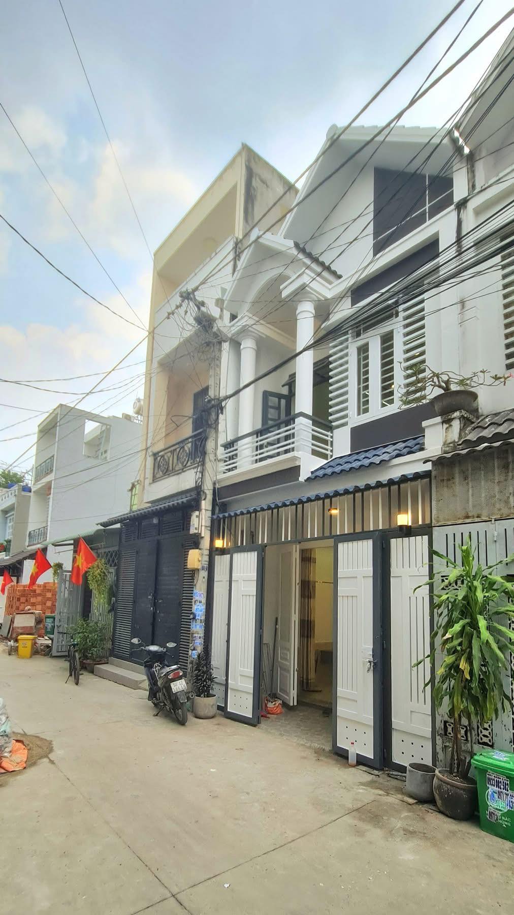 Lên sóng nhà mới shr hc, ngay hẻm 109 TX22 sát chợ Minh Phát - Ảnh chính